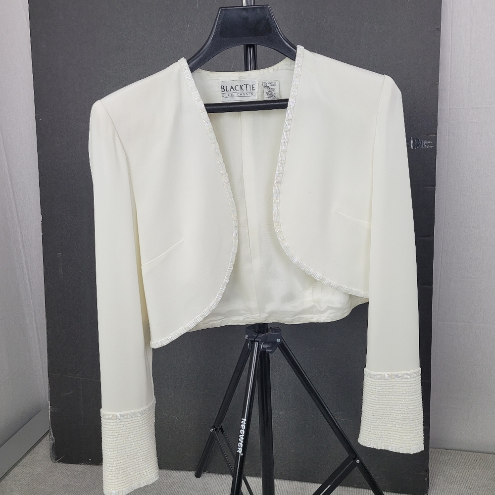 Beautiful white BlackTie by Oleg Cassini cropped evening wear jacket